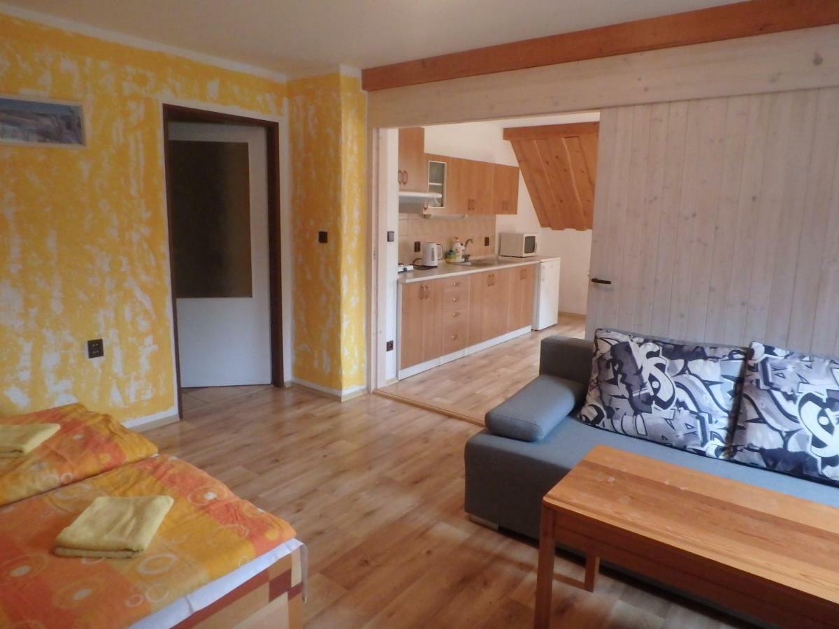 Apartments Vecernik Rokytnice Rokytnice nad Jizerou Exteriör bild